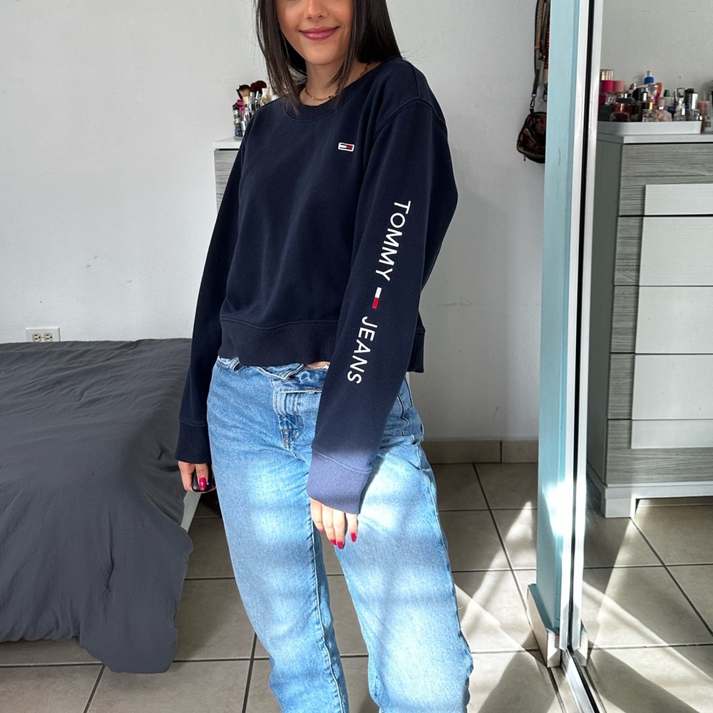 Tommy Hilfiger Cropped Sweater
